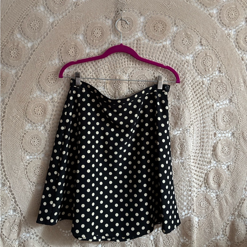 First issue polka dot skirt. Size US 10. Vintage !
